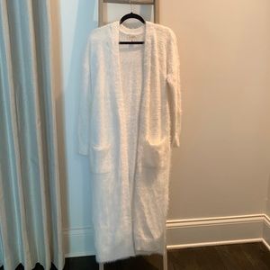 Jessica Simpson winter white duster sweater